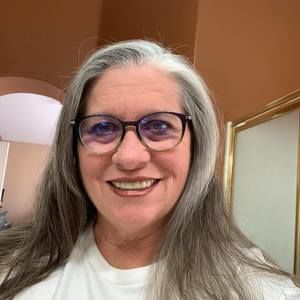 Meet your Posher, Gretchen